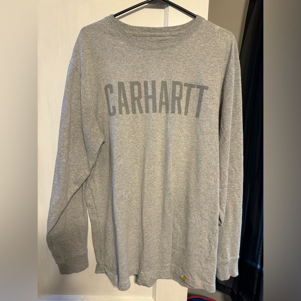 Men’s Carhartt long sleeve